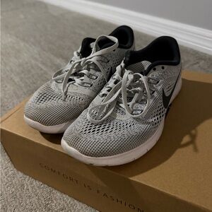 Nike Gray Mesh Sneakers with Black Details